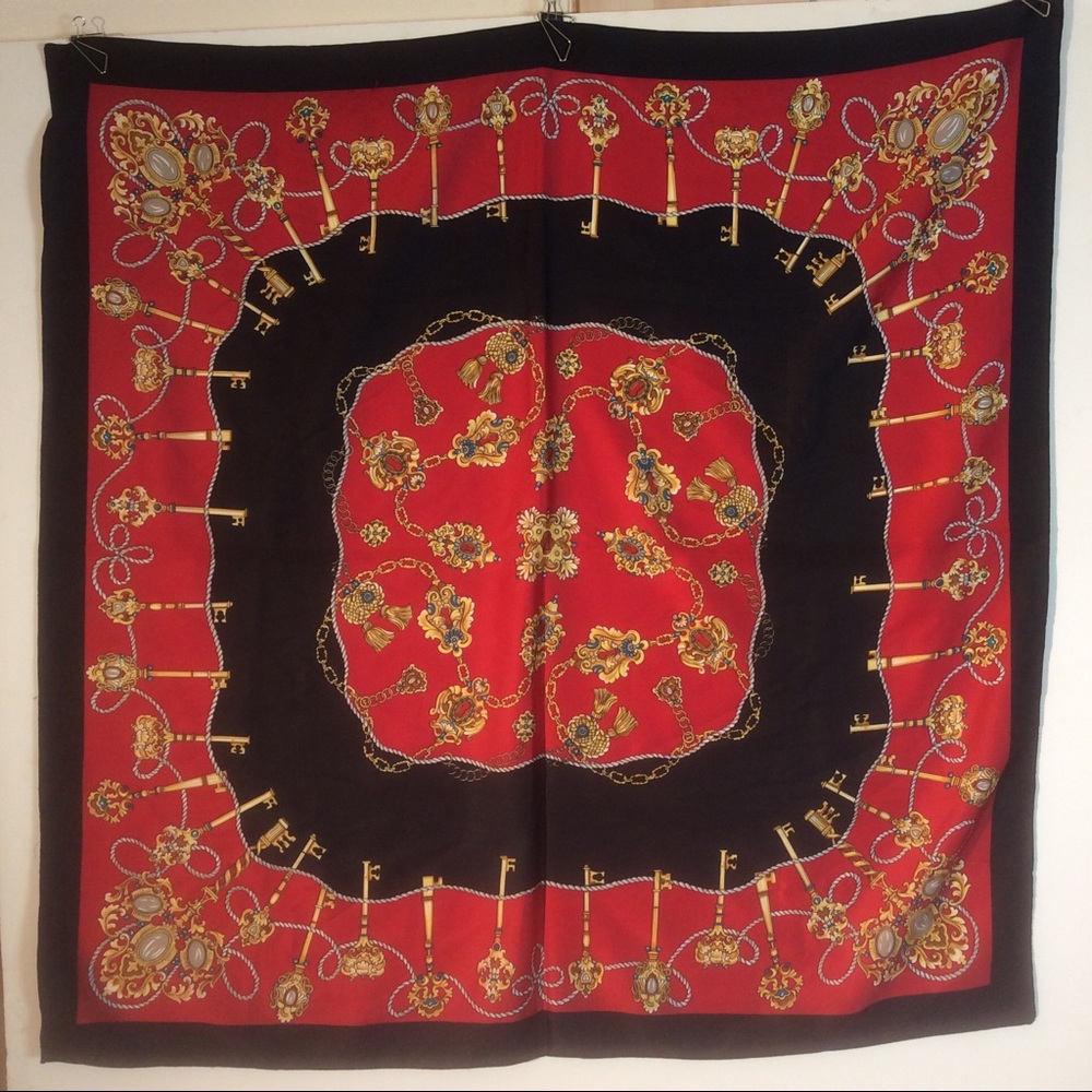 Multifiber Red Square Scarf Gold Made Italy Wrap